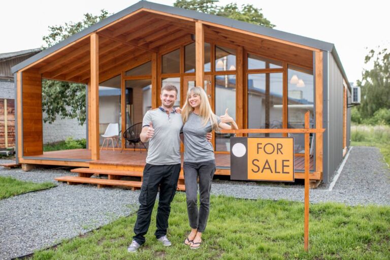 Un couple qui vend un mobil-home